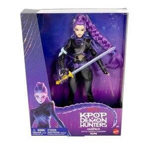 KPop Demon Hunters HUNTR/X Rumi 12-Inch Deluxe Fashion Doll